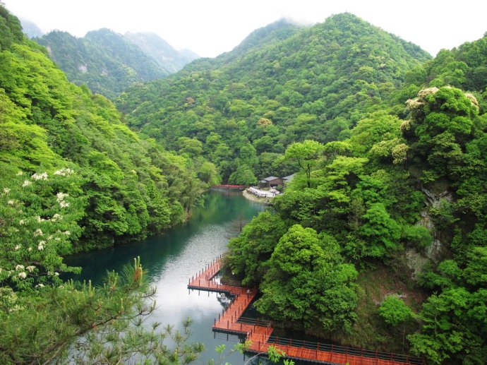 牯牛降觀音堂,秋浦河漂流,大王洞,齊山,平天湖生態(tài) 二日游